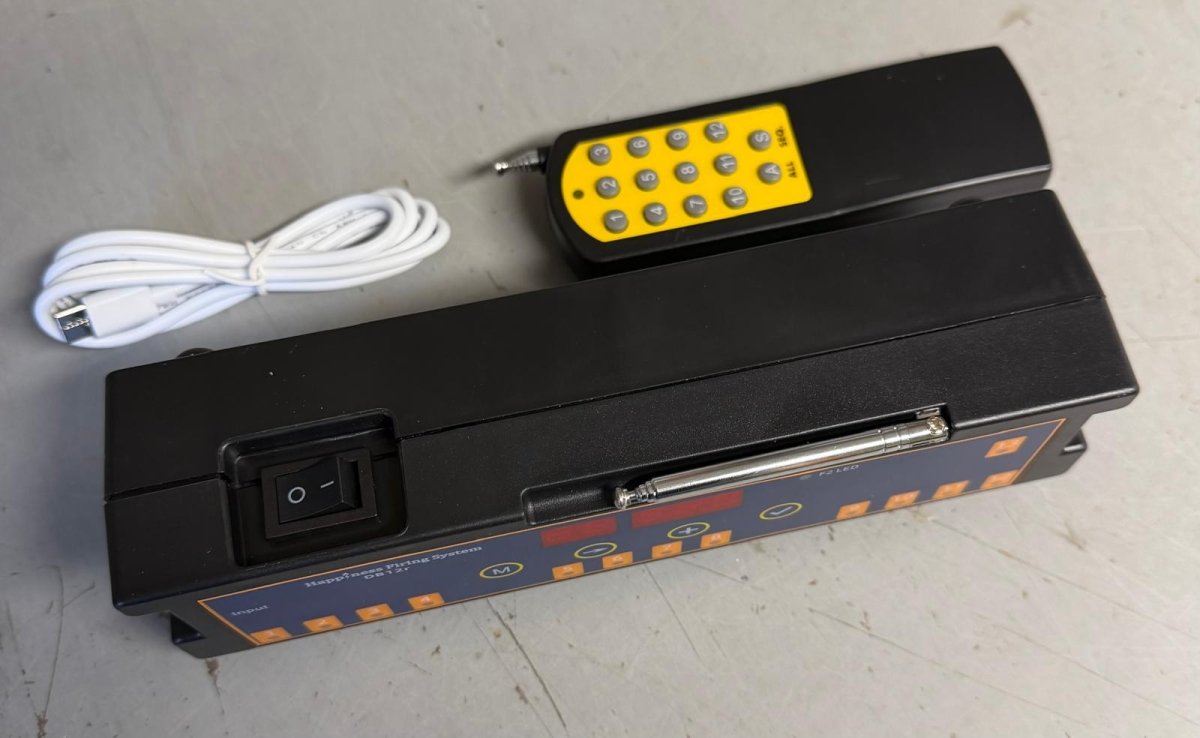 DBR06 - X12 - Paristokäyttöinen ohjelmoitava sytytysjärjestelmä - Pyrokratia Oy