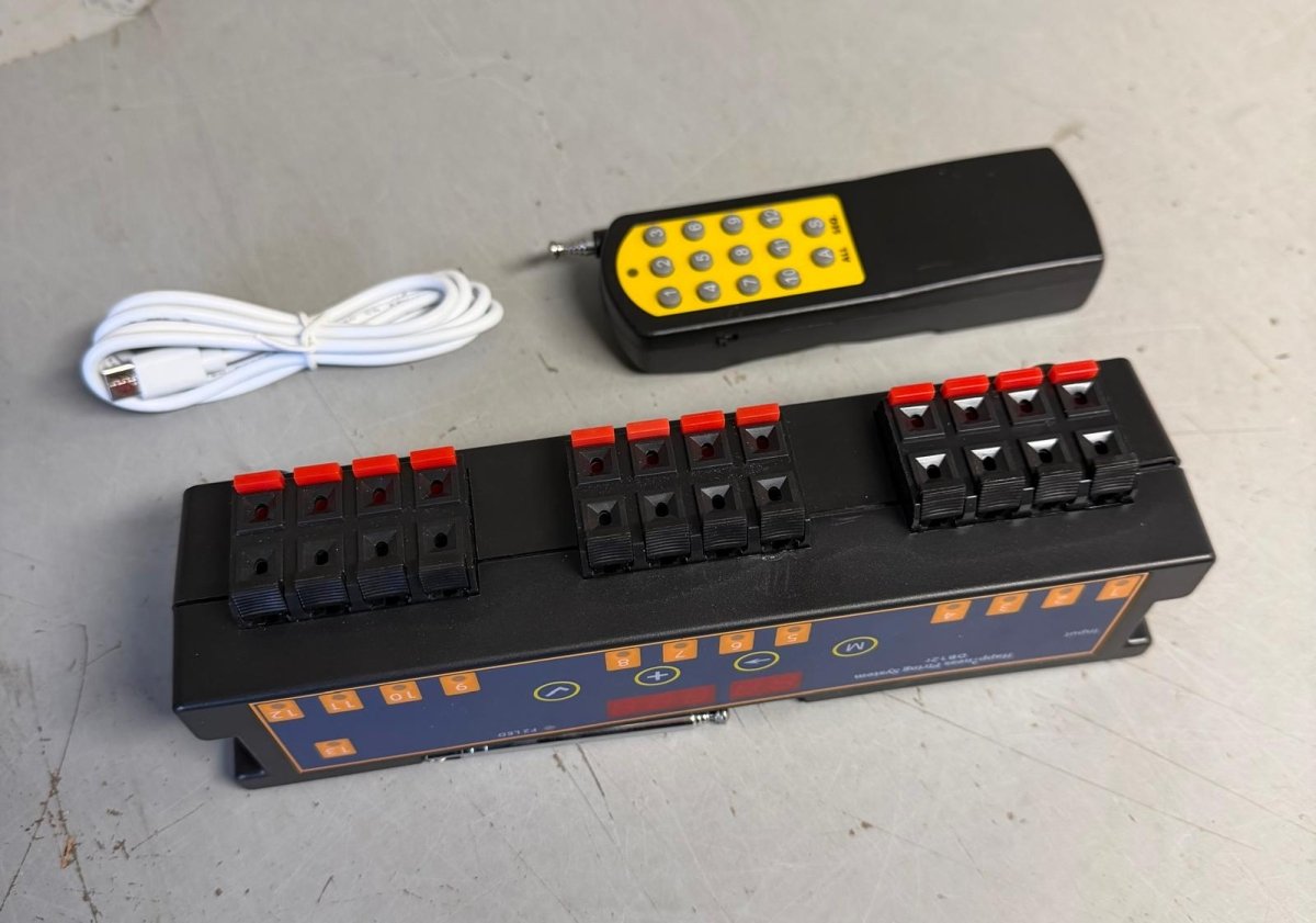 DBR06 - X12 - Paristokäyttöinen ohjelmoitava sytytysjärjestelmä - Pyrokratia Oy