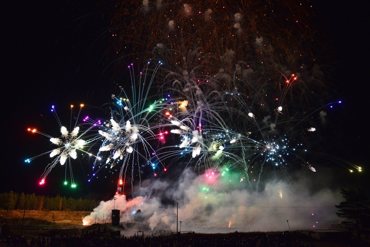 Verkkokauppa avataan jyntkähtävästi perjantaina 30.1.! - Pyrokratia Oy