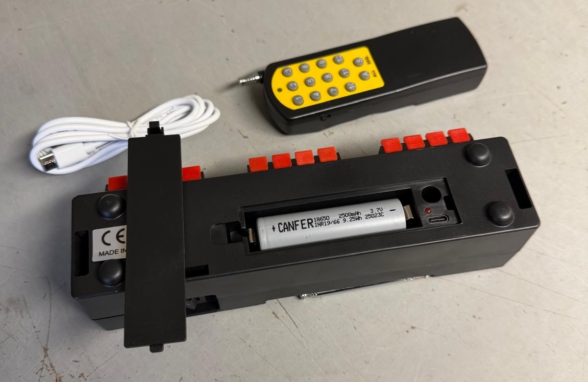 DBR06 - X12 - Paristokäyttöinen ohjelmoitava sytytysjärjestelmä - Pyrokratia Oy